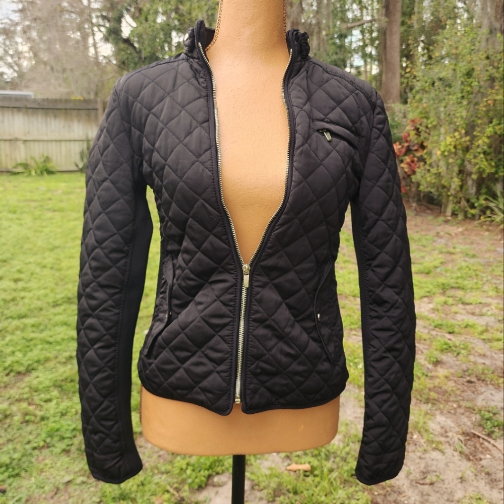 Zara Black Quilted Contrast Knit Puffer Jacket Size S